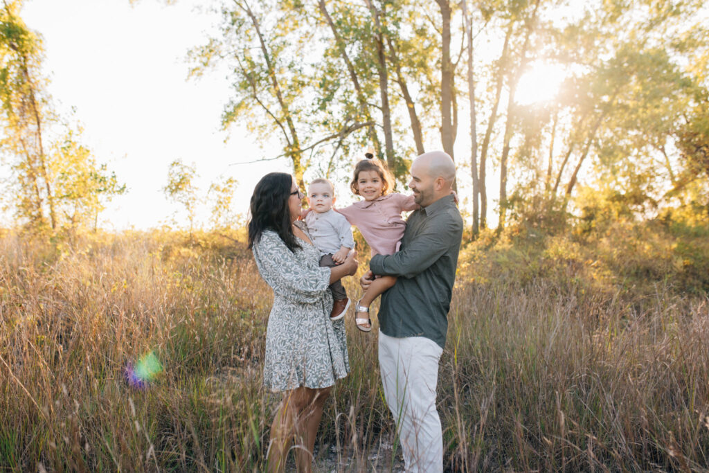 Family Photos in the Summer in Chatham-Kent & Sarnia