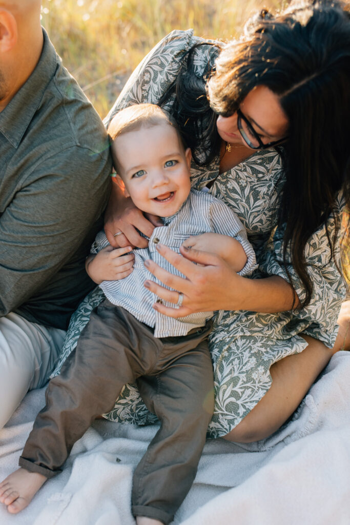 Family Photos in the Summer in Chatham-Kent & Sarnia