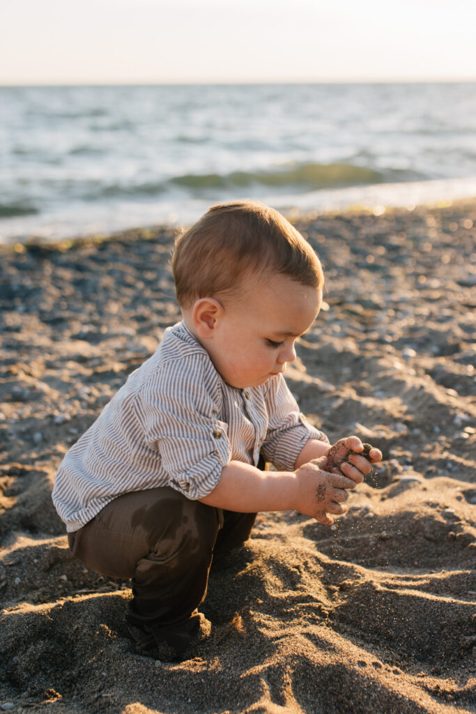 Family Photos in the Summer in Chatham-Kent & Sarnia
