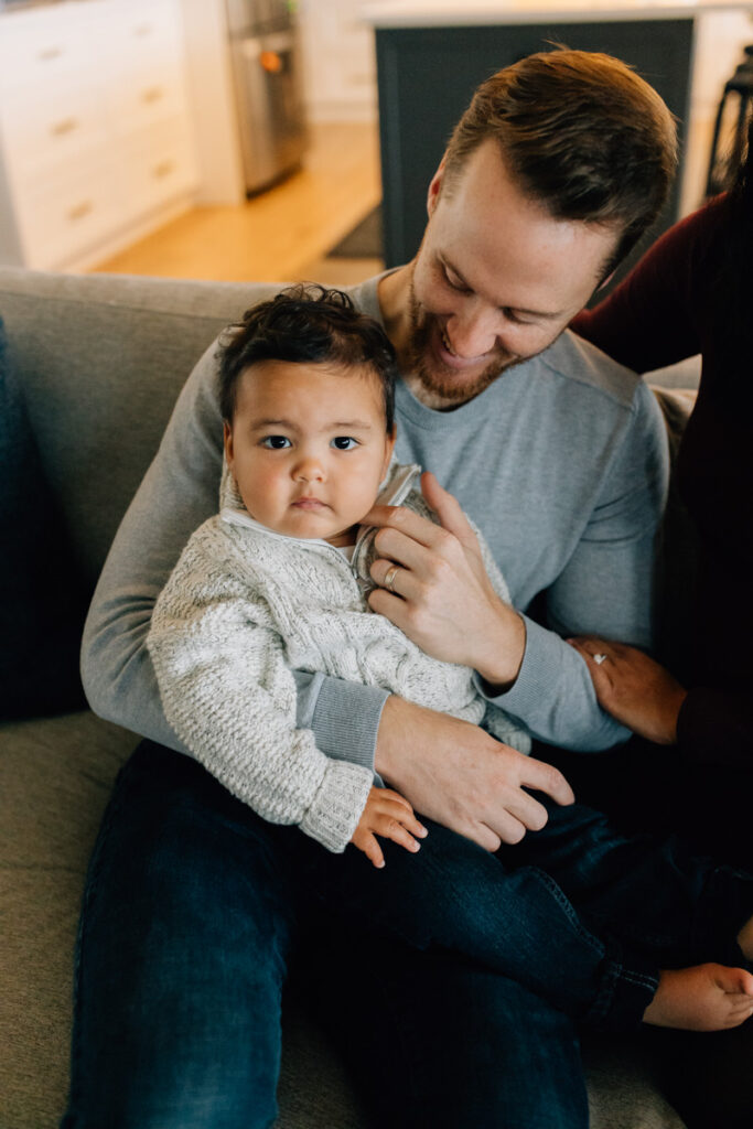 Relaxed in-home Maternity Session in Komoka, Ontario