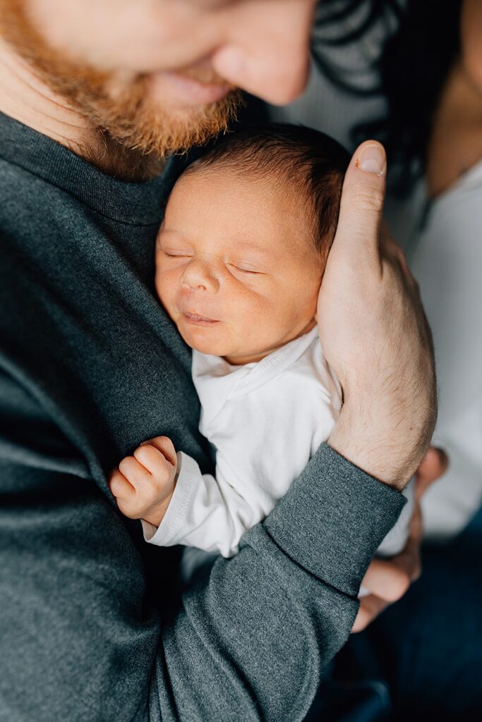 How To Include Older Siblings in Newborn Session - Chatham-Kent Newborn Photographer