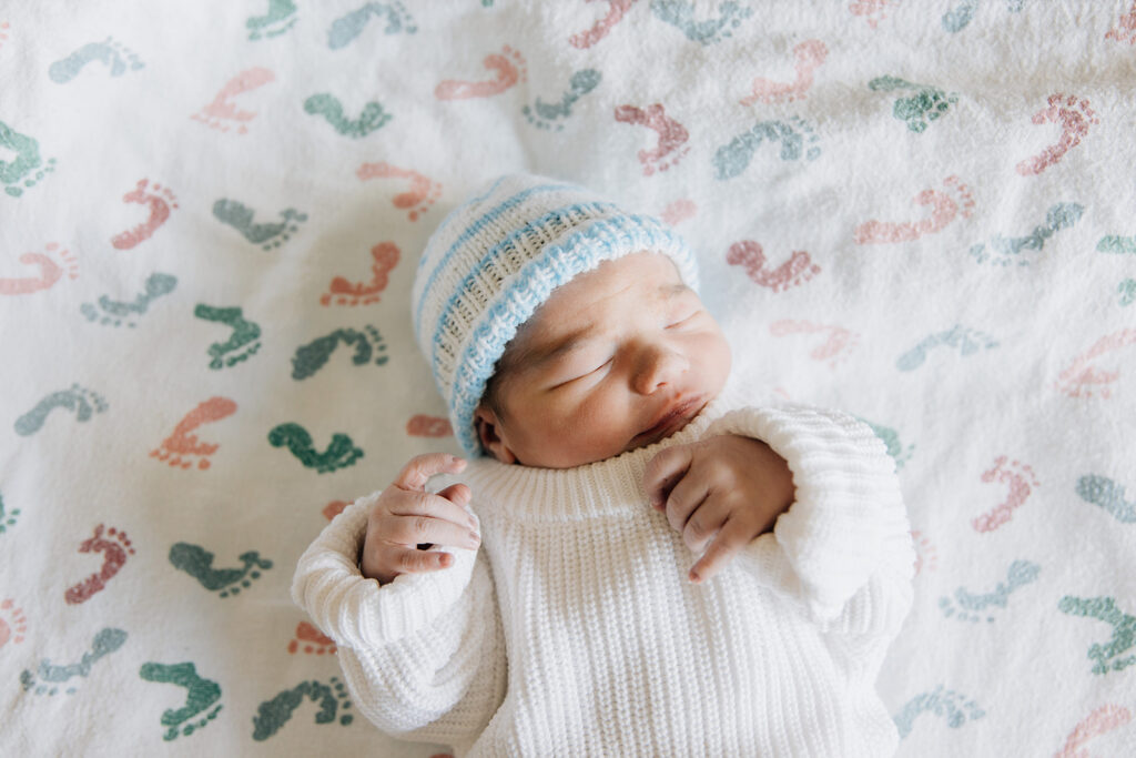 "Fresh 48 newborn photography, baby in hospital nursery, Sarnia Ontario photographer Brittany VanRuymbeke"
